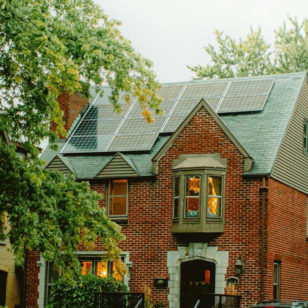 Solar Panels Installation on Slate Roofs: Is It Feasible?